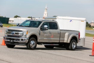Further with Ford 2016: Behind the Wheel - 2017 Ford Supe...
